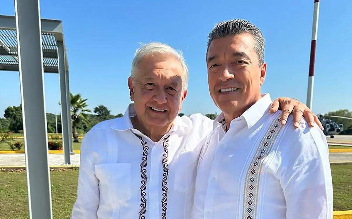 AMLO y Rutilio Escandón